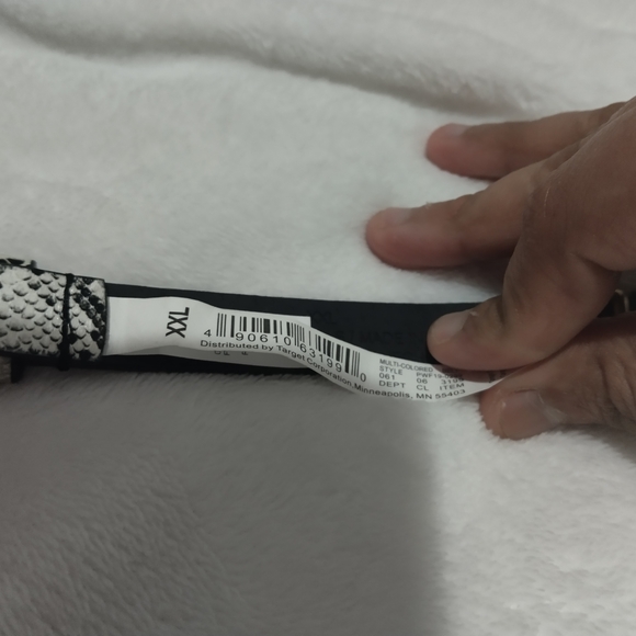 Black and Cream Snake Print Belt - Picture 6 of 7